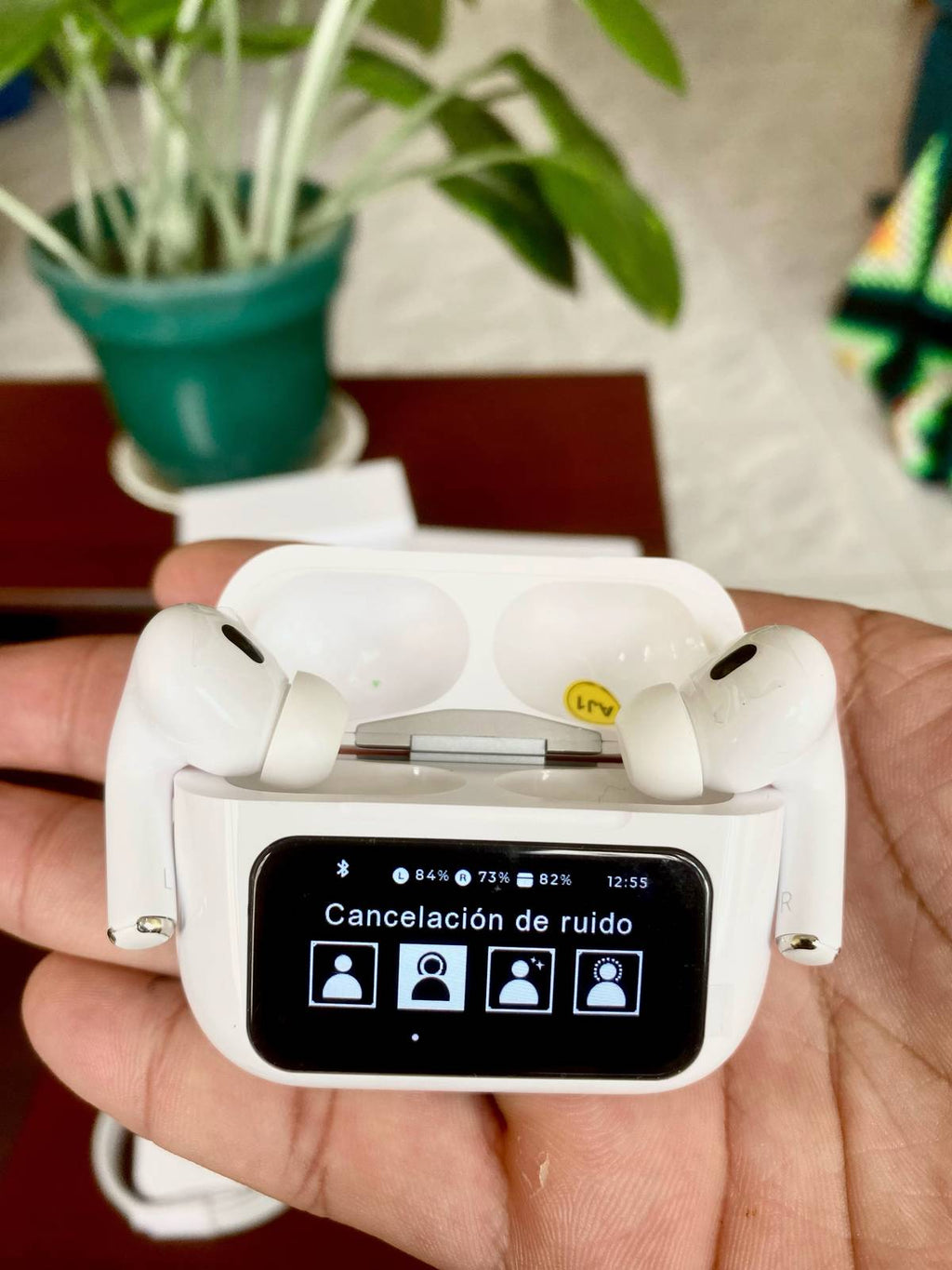 AIRPODS PRO CON PANTALLA
